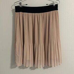 Pleione | Pleated Skirt
